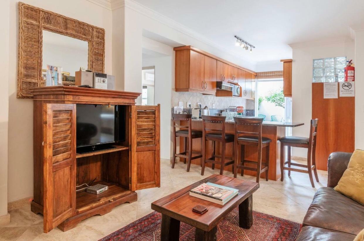 Bantry Beach Luxury Suites Cape Town Eksteriør bilde
