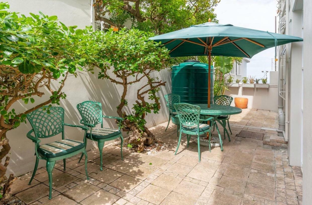 Bantry Beach Luxury Suites Cape Town Eksteriør bilde